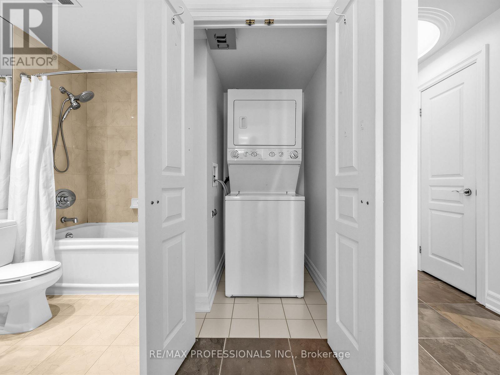 1202 - 2087 Lake Shore Boulevard W, Toronto, Ontario  M8V 4G3 - Photo 20 - W13247024