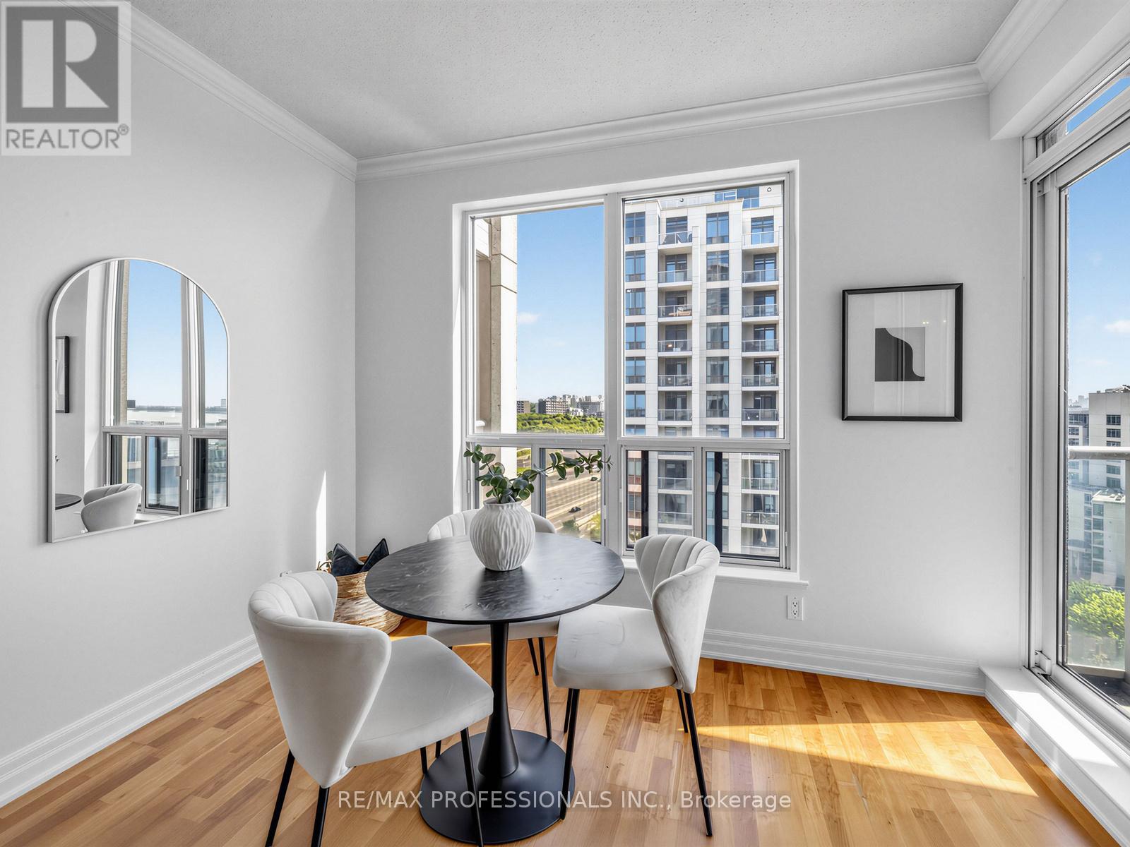 1202 - 2087 Lake Shore Boulevard W, Toronto, Ontario  M8V 4G3 - Photo 6 - W13247024