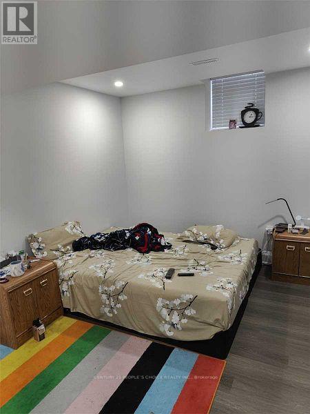 A - 35 Kingsplate Crescent, Toronto, Ontario  M9W 6X5 - Photo 3 - W13247200