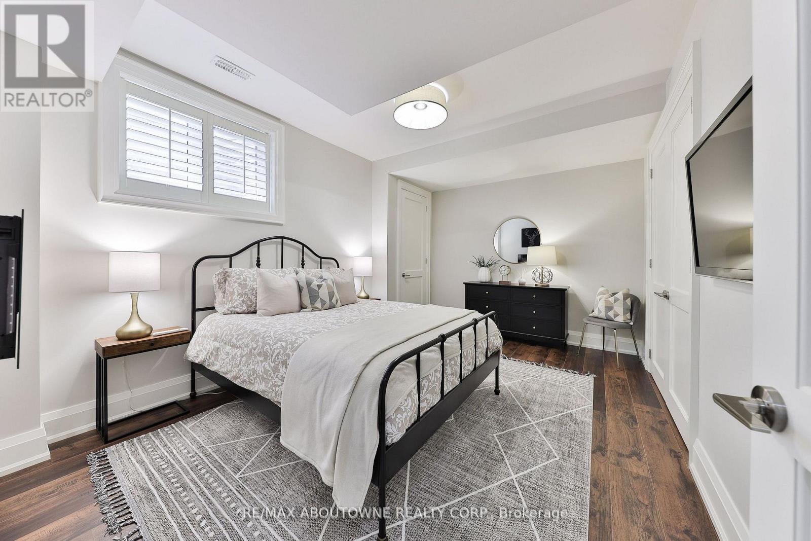 408 Saville Crescent, Oakville (Wo West), Ontario  L6L 3T8 - Photo 40 - W13247270