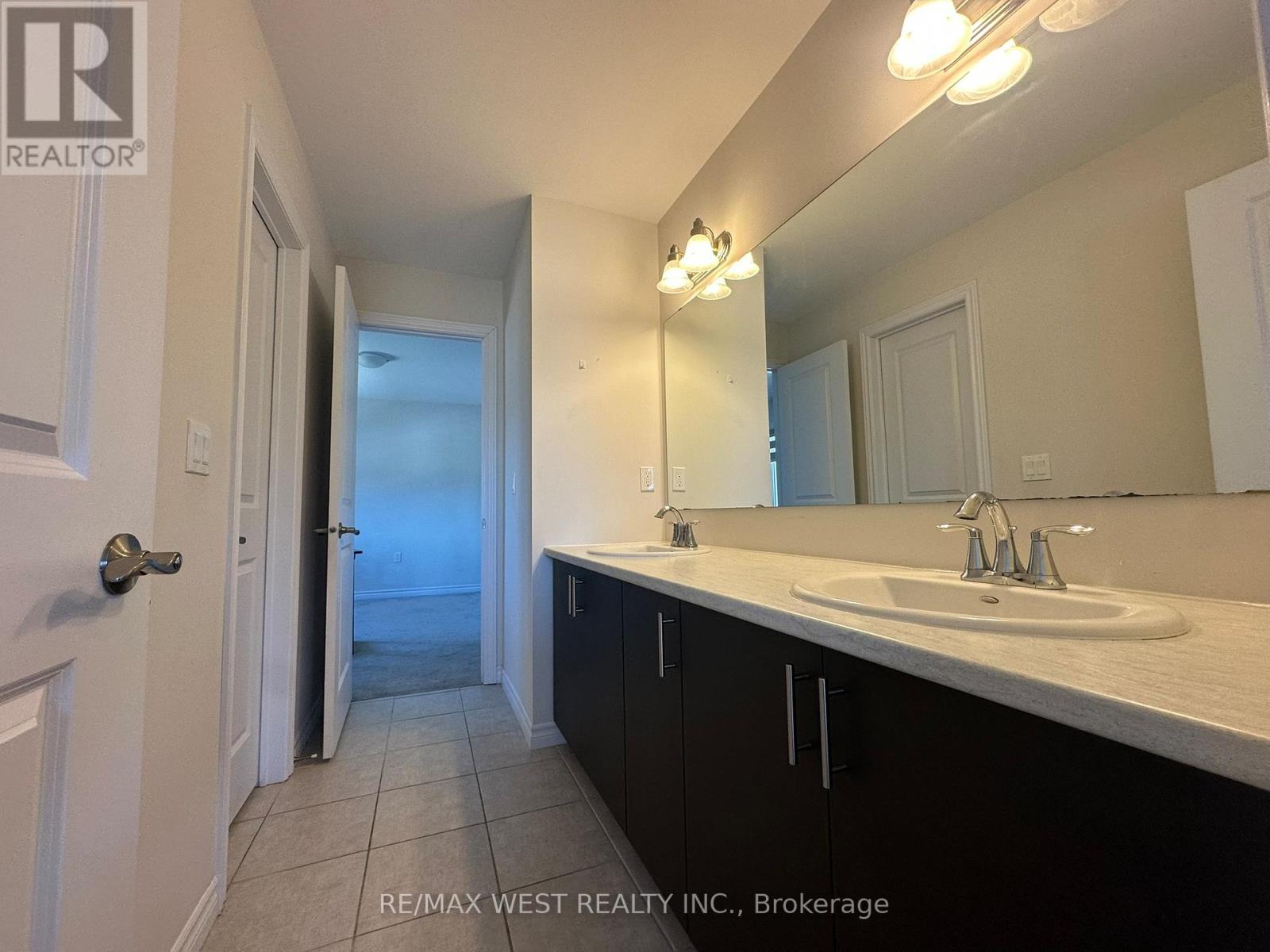243 O Neil Street, Peterborough, Ontario  K9K 0H8 - Photo 15 - X13246976