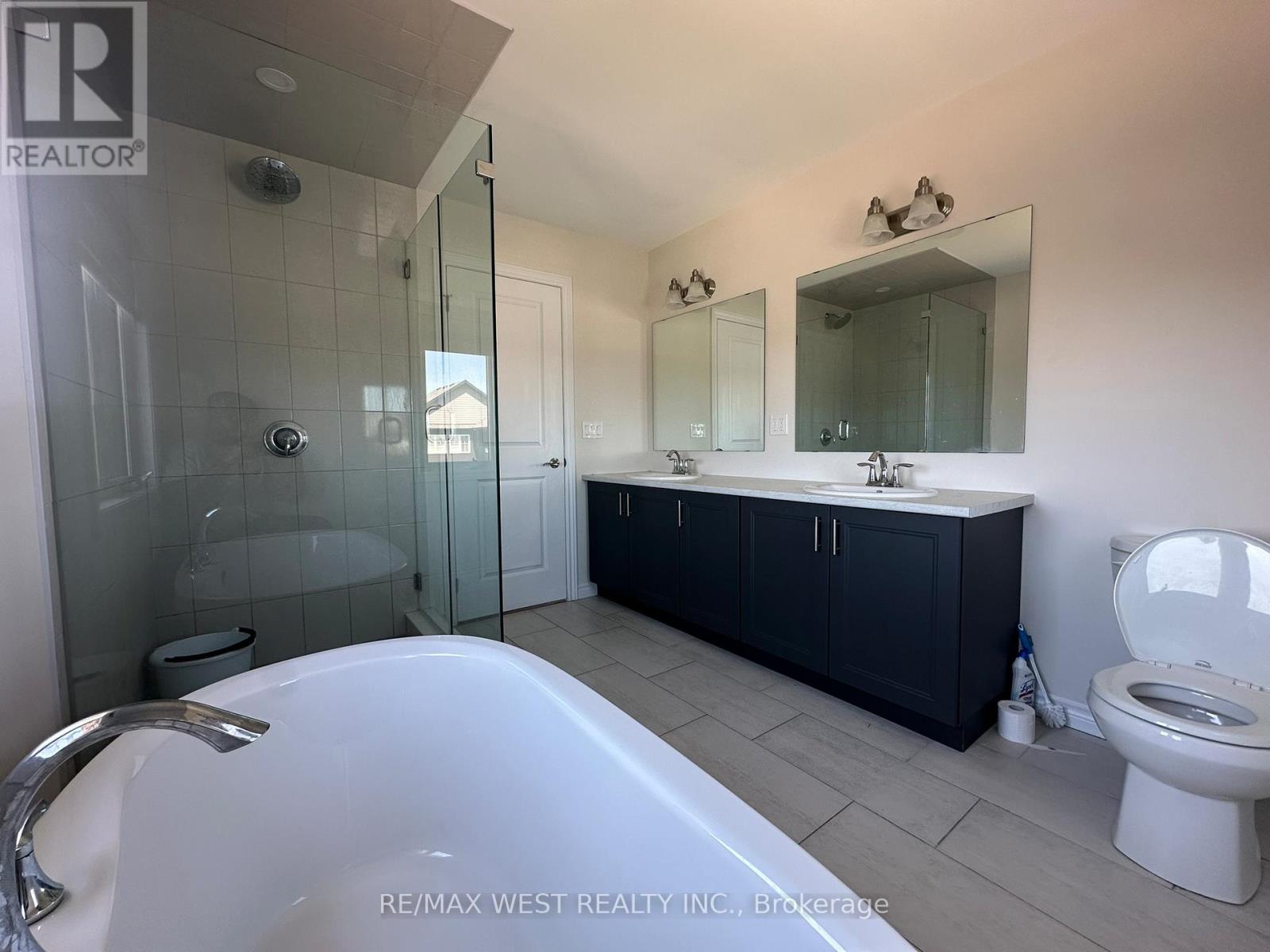 243 O Neil Street, Peterborough, Ontario  K9K 0H8 - Photo 17 - X13246976