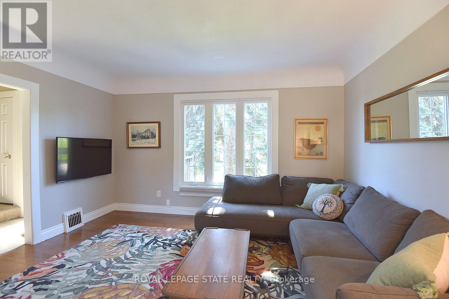 14 Lydia Street, Hamilton, Ontario  L8K 3B9 - Photo 6 - X13247098