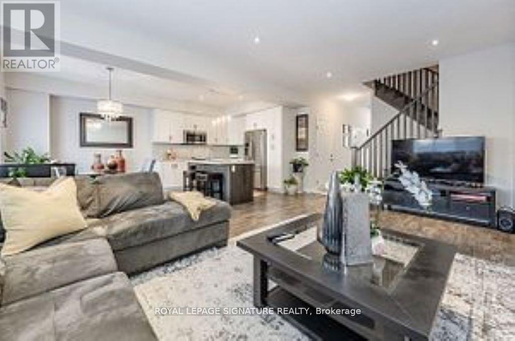 7 - 120 Vineberg Drive, Hamilton, Ontario  L8W 0B5 - Photo 3 - X13247130