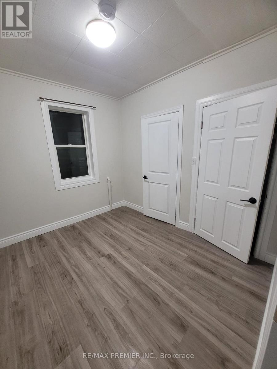 Front - 189 King Street E, Chatham-Kent, Ontario  N7M 3N3 - Photo 6 - X13247258
