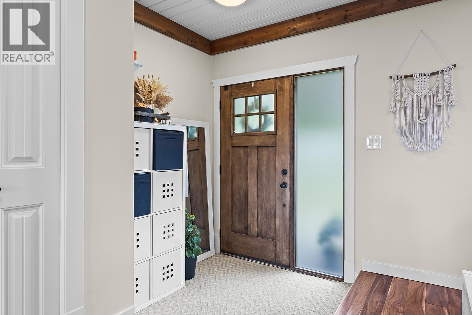 10108 Kel Vern Crescent Lake Country Photo 5