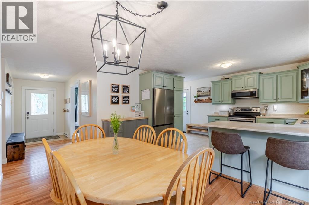 157 Bunker Street, Fredericton, New Brunswick E3A 0T1 - Photo 10 - NB141079