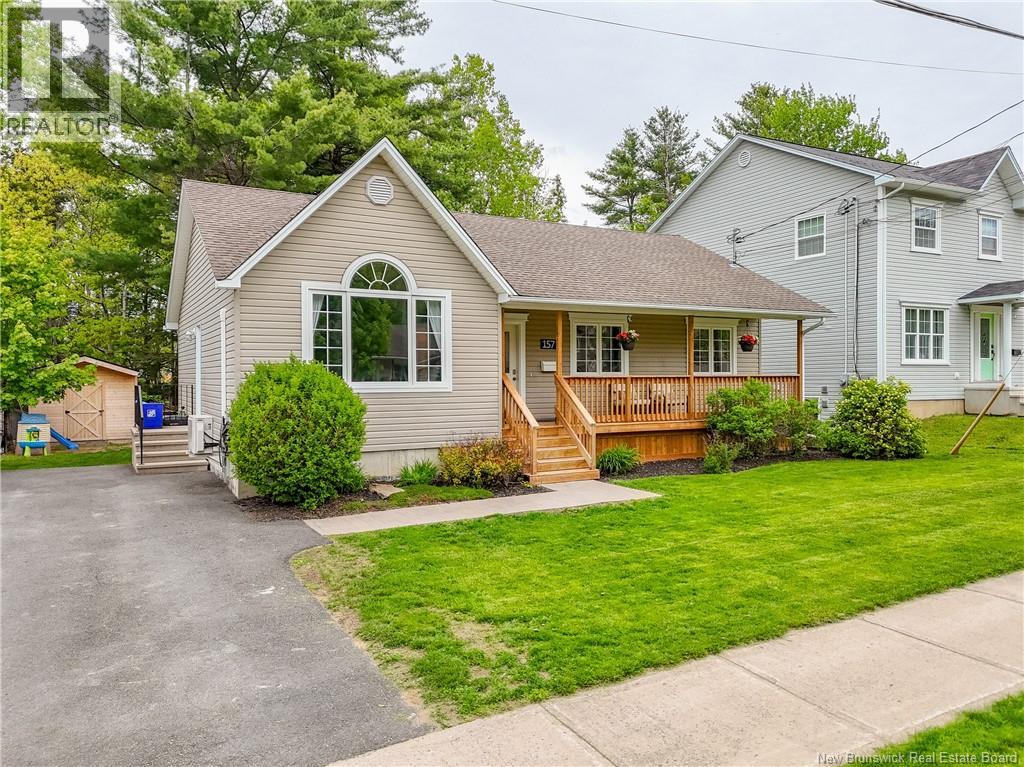 157 Bunker Street, Fredericton, New Brunswick E3A 0T1 - Photo 2 - NB141079