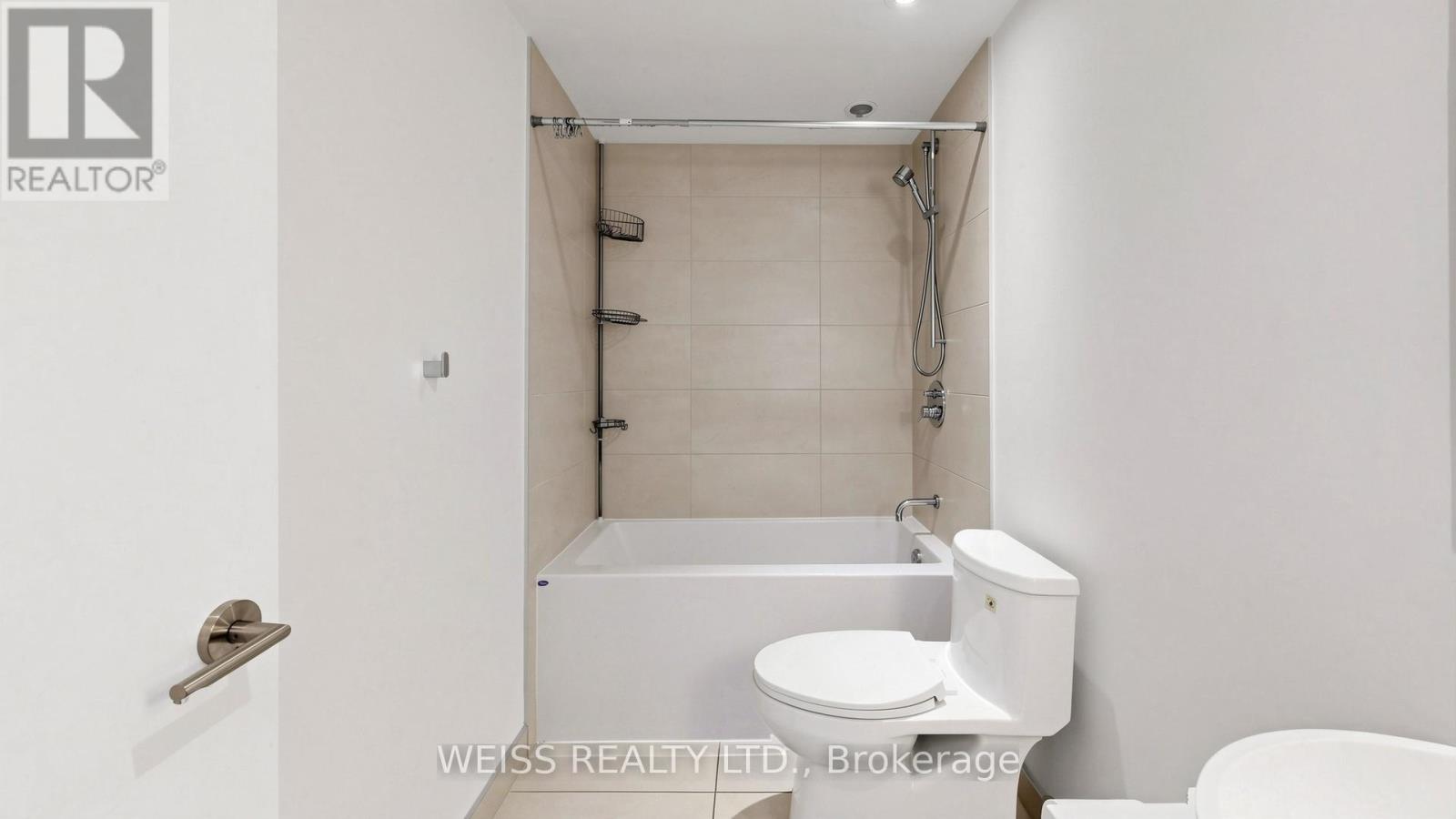 520 - 185 Roehampton Avenue, Toronto, Ontario  M4P 0C6 - Photo 24 - C13034428