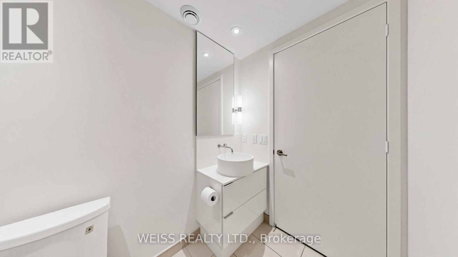 520 - 185 Roehampton Avenue, Toronto, Ontario  M4P 0C6 - Photo 25 - C13034428