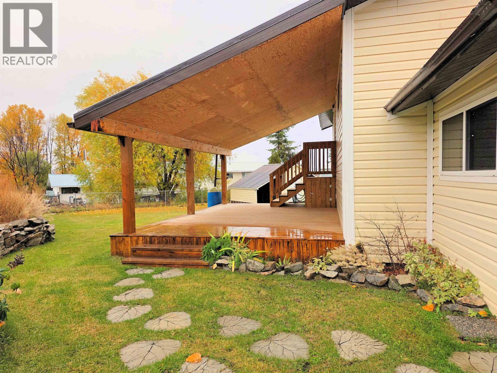 10 Mcdonald Avenue, Granisle, British Columbia  V0J 1W0 - Photo 4 - R3132649