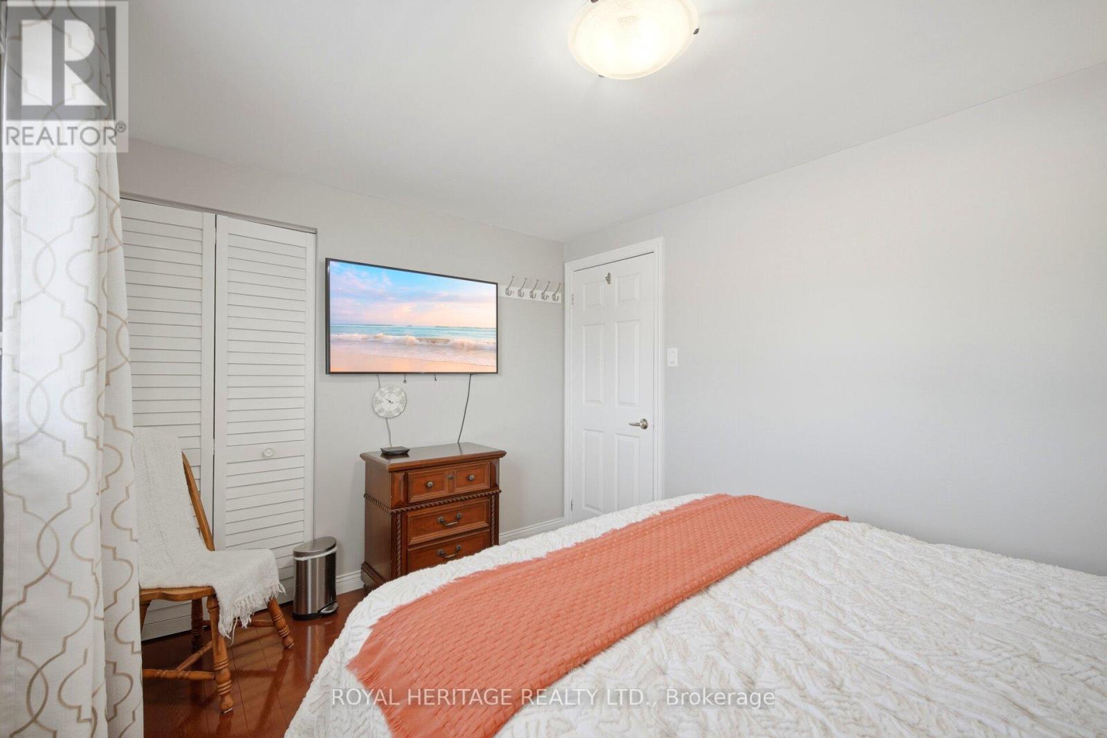 115 Clover Ridge Drive E, Ajax, Ontario  L1S 1H1 - Photo 24 - E13234044