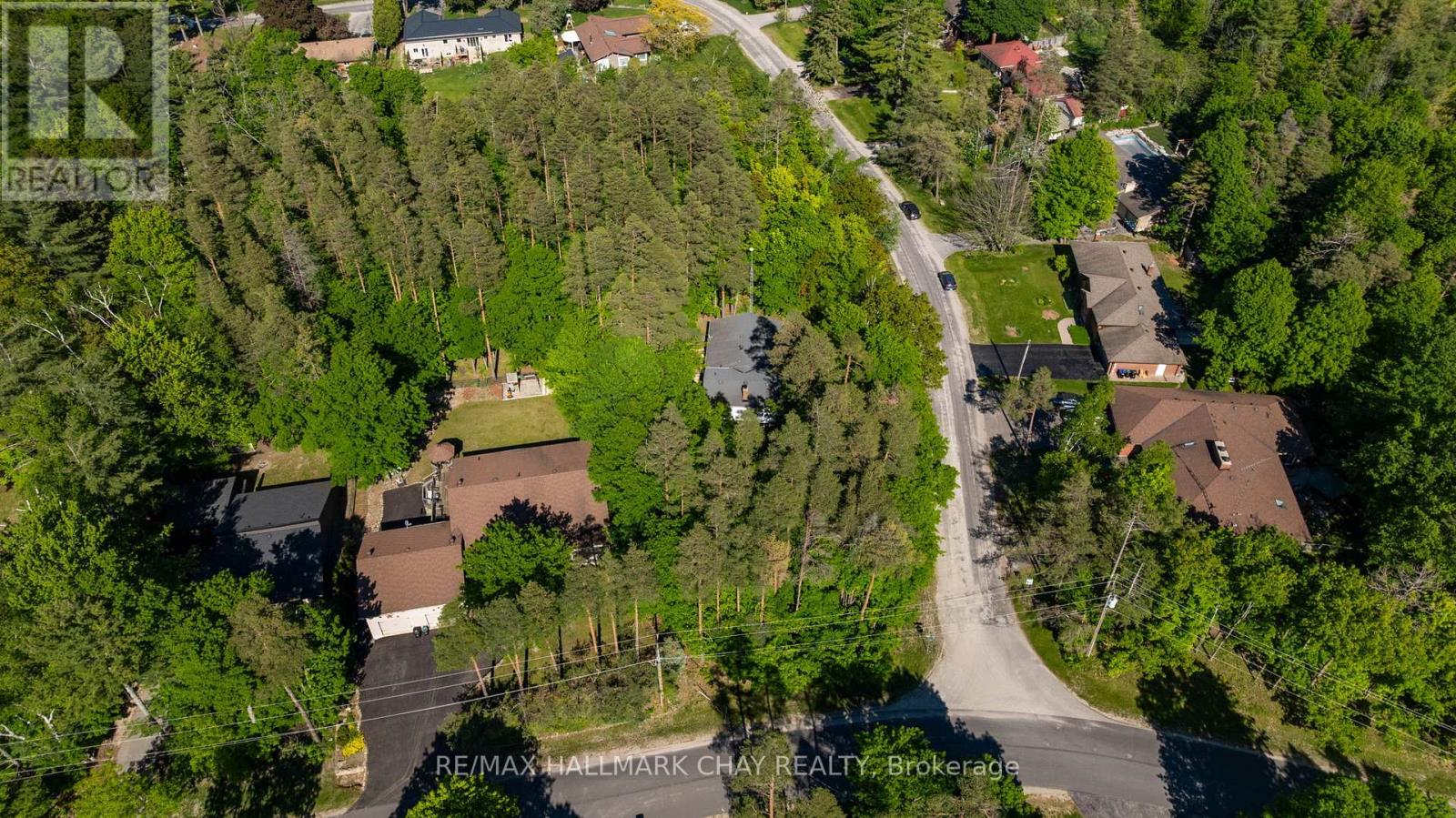 3724 Whitecap Drive, Innisfil, Ontario  L9S 2L4 - Photo 38 - N13241646