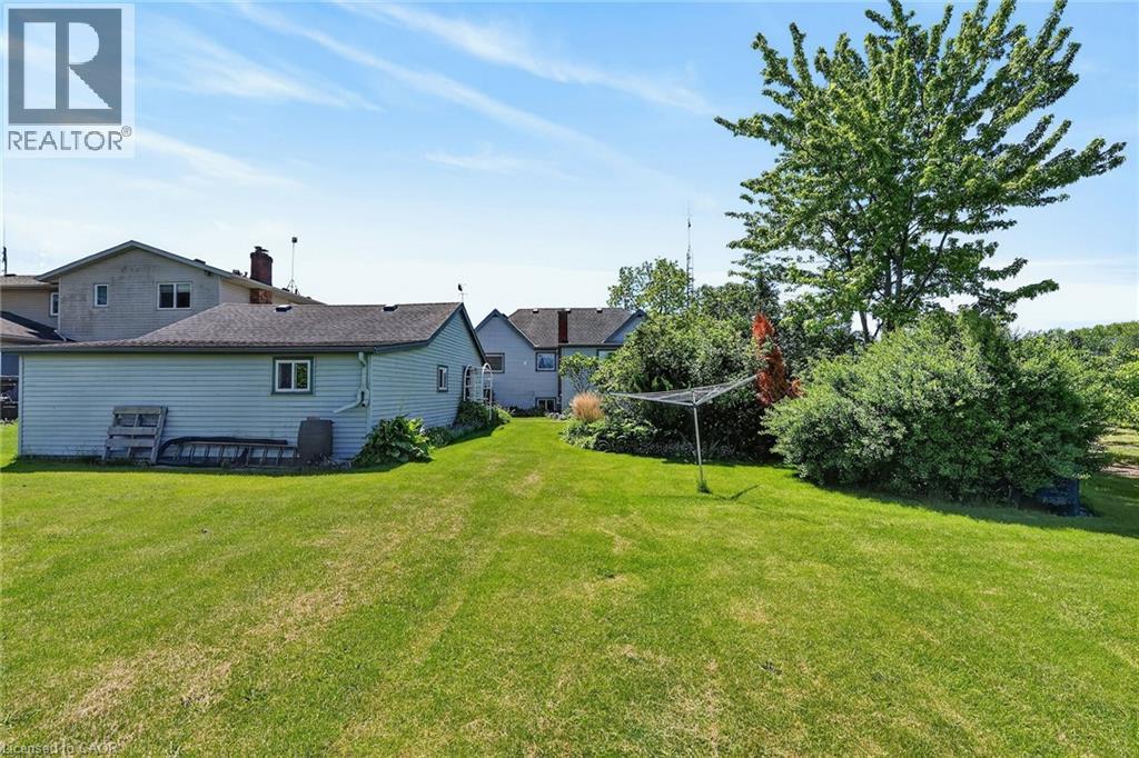 1621 Second Ave Louth, St. Catharines, Ontario  L2R 6P9 - Photo 26 - 40836872
