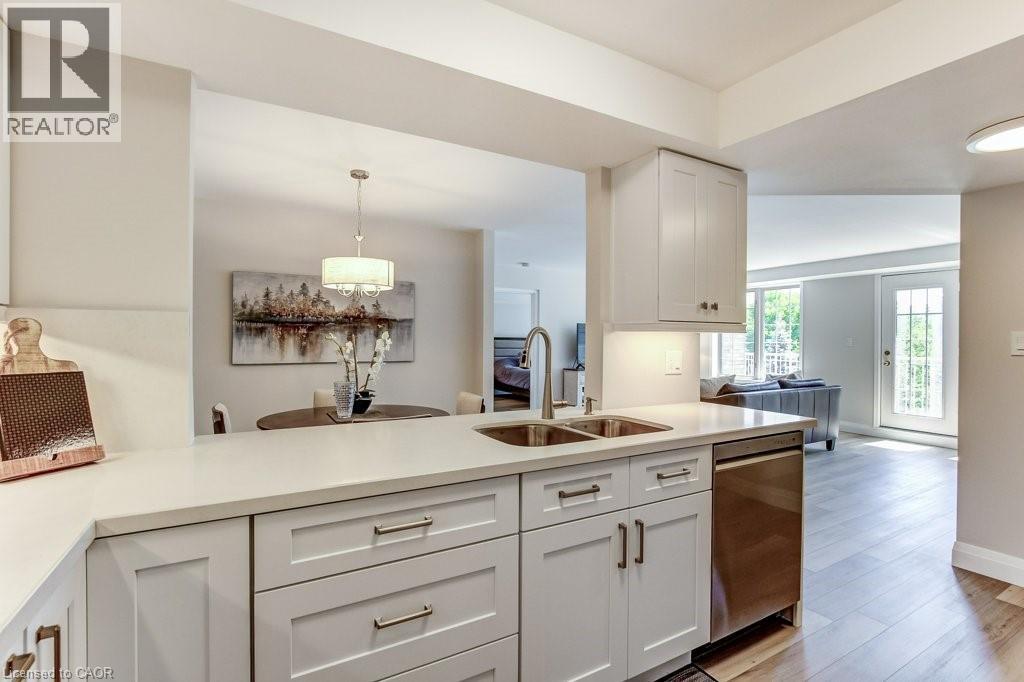 216 Plains Road W Unit# B405, Burlington, Ontario  L7T 4M3 - Photo 13 - 40835946