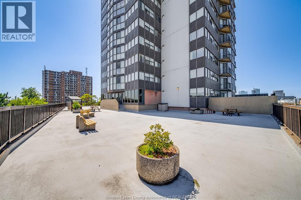 515 Riverside Drive West Unit# 1303, Windsor, Ontario  N9A 7C3 - Photo 35 - 26013190