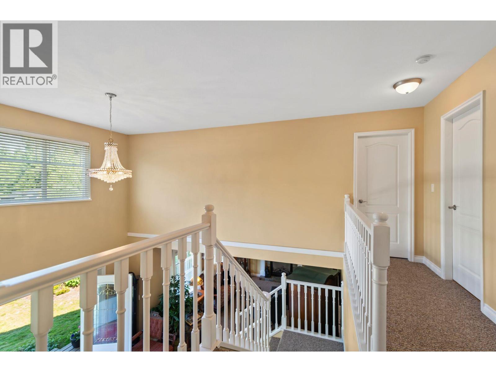 1223 Sunnyside Road, Gibsons, British Columbia  V0N 1V3 - Photo 15 - R3132609