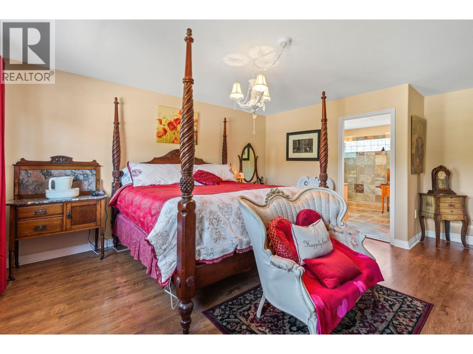 1223 Sunnyside Road, Gibsons, British Columbia  V0N 1V3 - Photo 17 - R3132609
