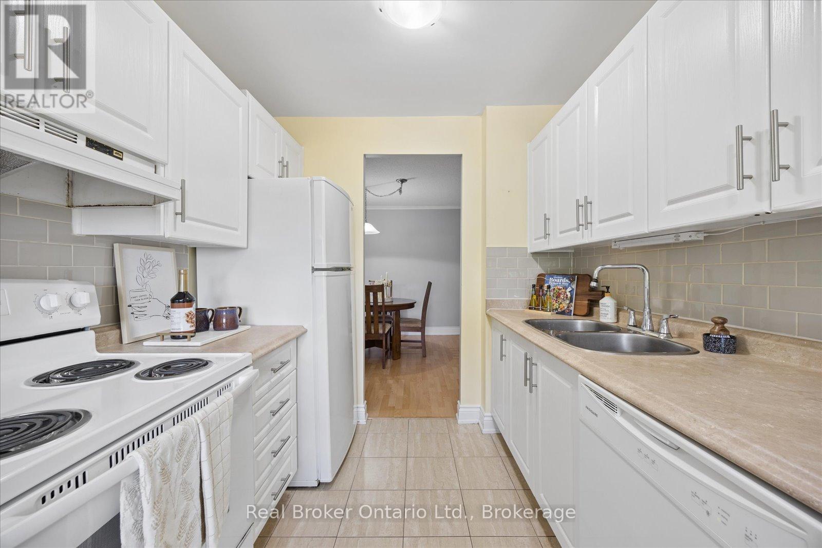 203 - 66 Falby Court, Ajax (South East), Ontario  L1S 3L2 - Photo 19 - E13247346