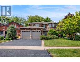 1182 THIMBLEBERRY CIRCLE, Oshawa, Ontario