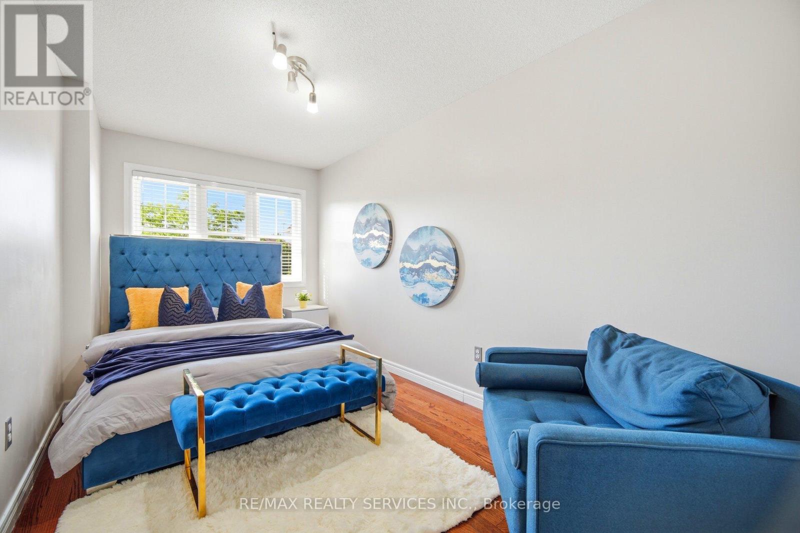 10 Deepcoral Court, Brampton, Ontario  L6V 4P7 - Photo 24 - W13247126