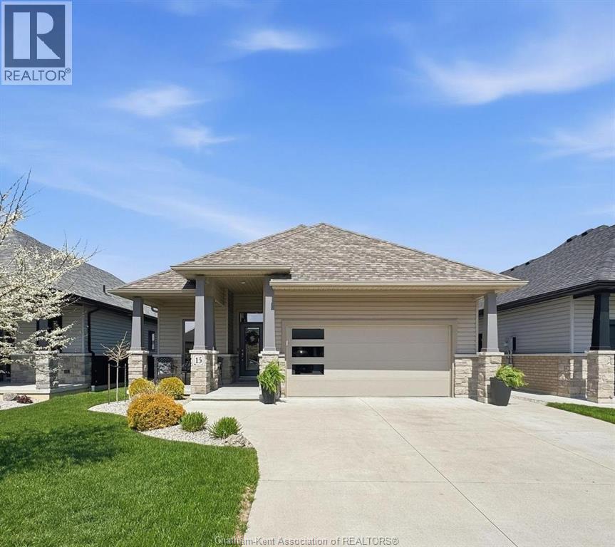 15 Nightfall COURT, Chatham, Ontario