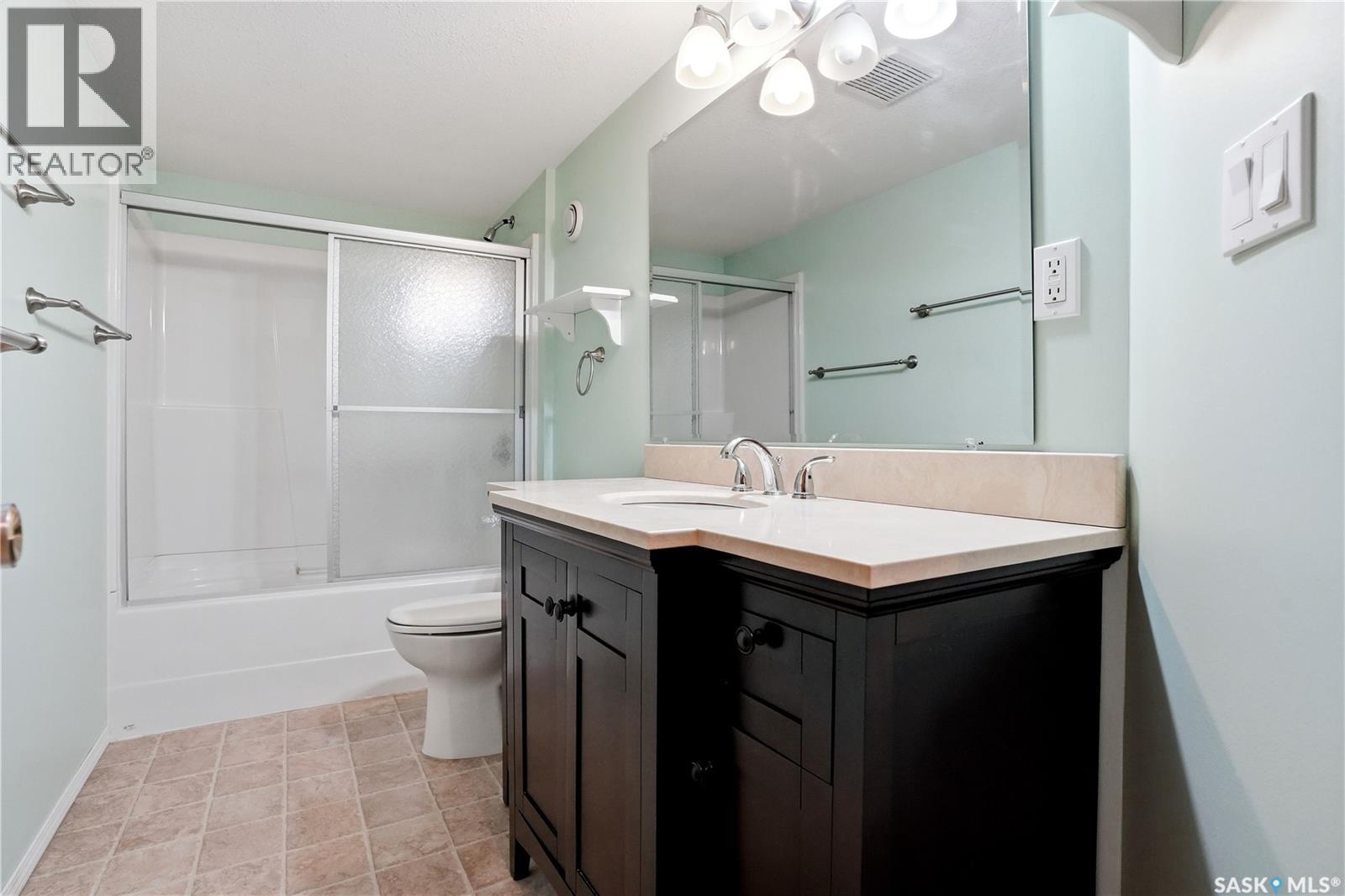 3344 Woodhams Drive, Regina, Saskatchewan  S4V 2R1 - Photo 30 - SK038317