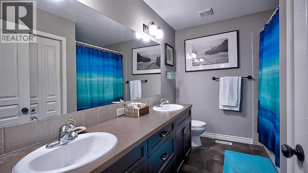 116 Kingsland Court SE, Airdrie, Alberta  T4A 0E5 - Photo 29 - A2317259
