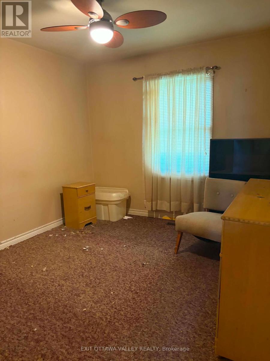 291 Bell Street, Pembroke, Ontario  K8A 2K1 - Photo 6 - X13247486