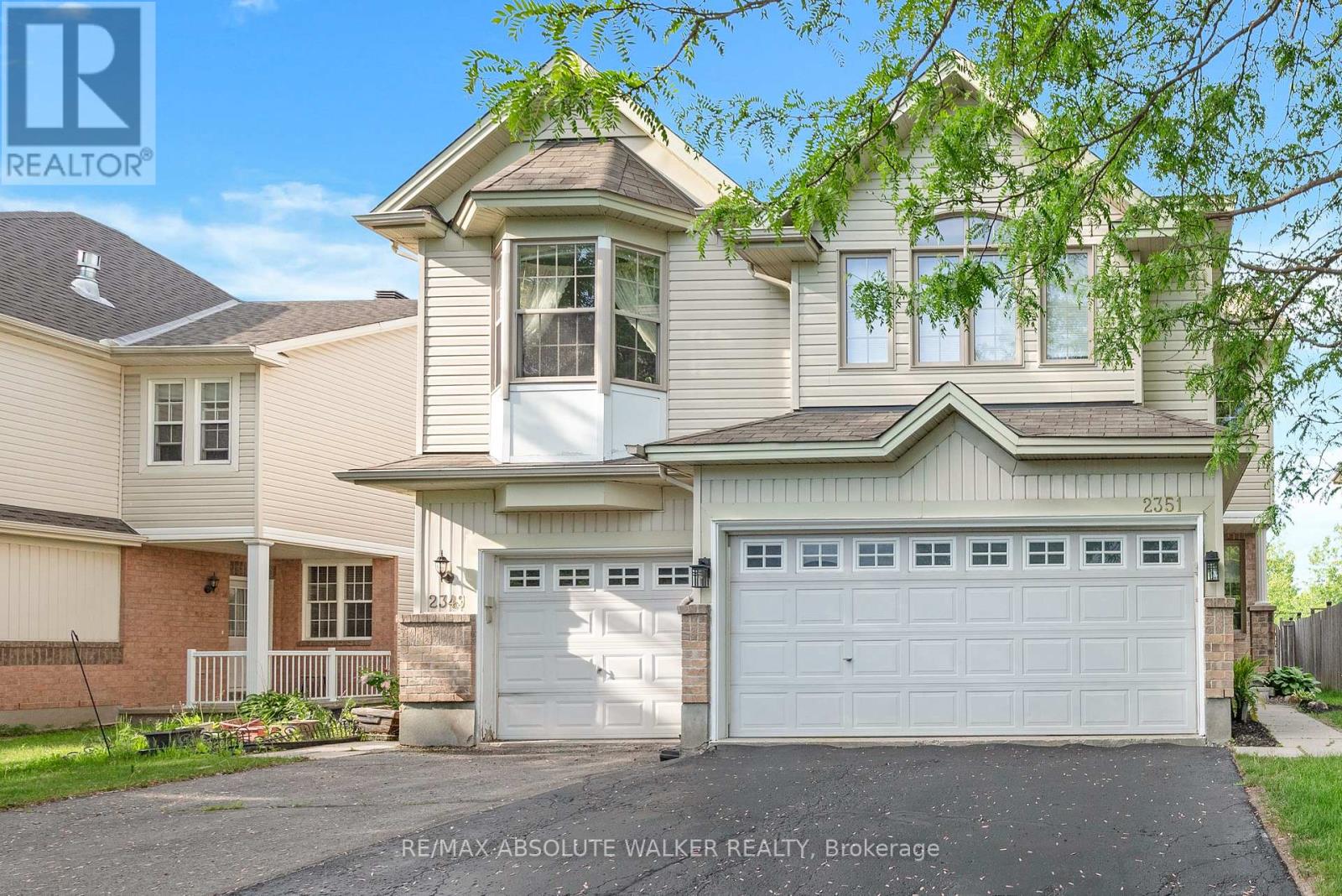 2351 GLANDRIEL CRESCENT, Ottawa, Ontario