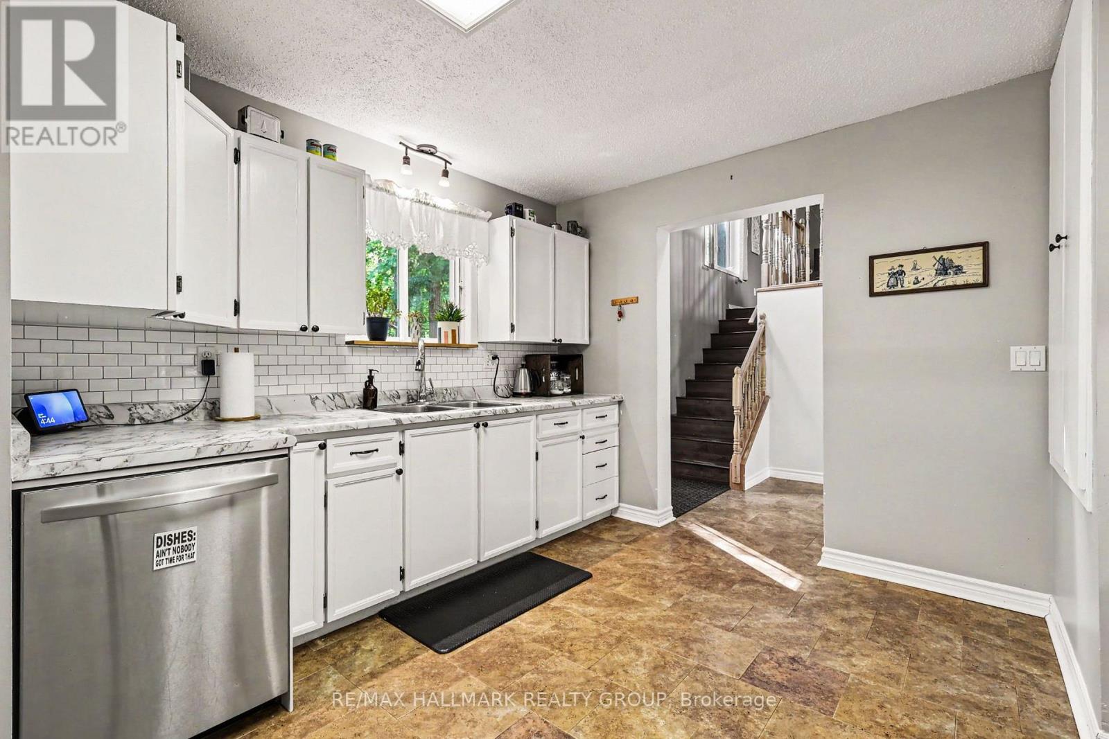 471 Campbell Drive, Mcnab/braeside, Ontario  K7S 3G8 - Photo 10 - X13247392