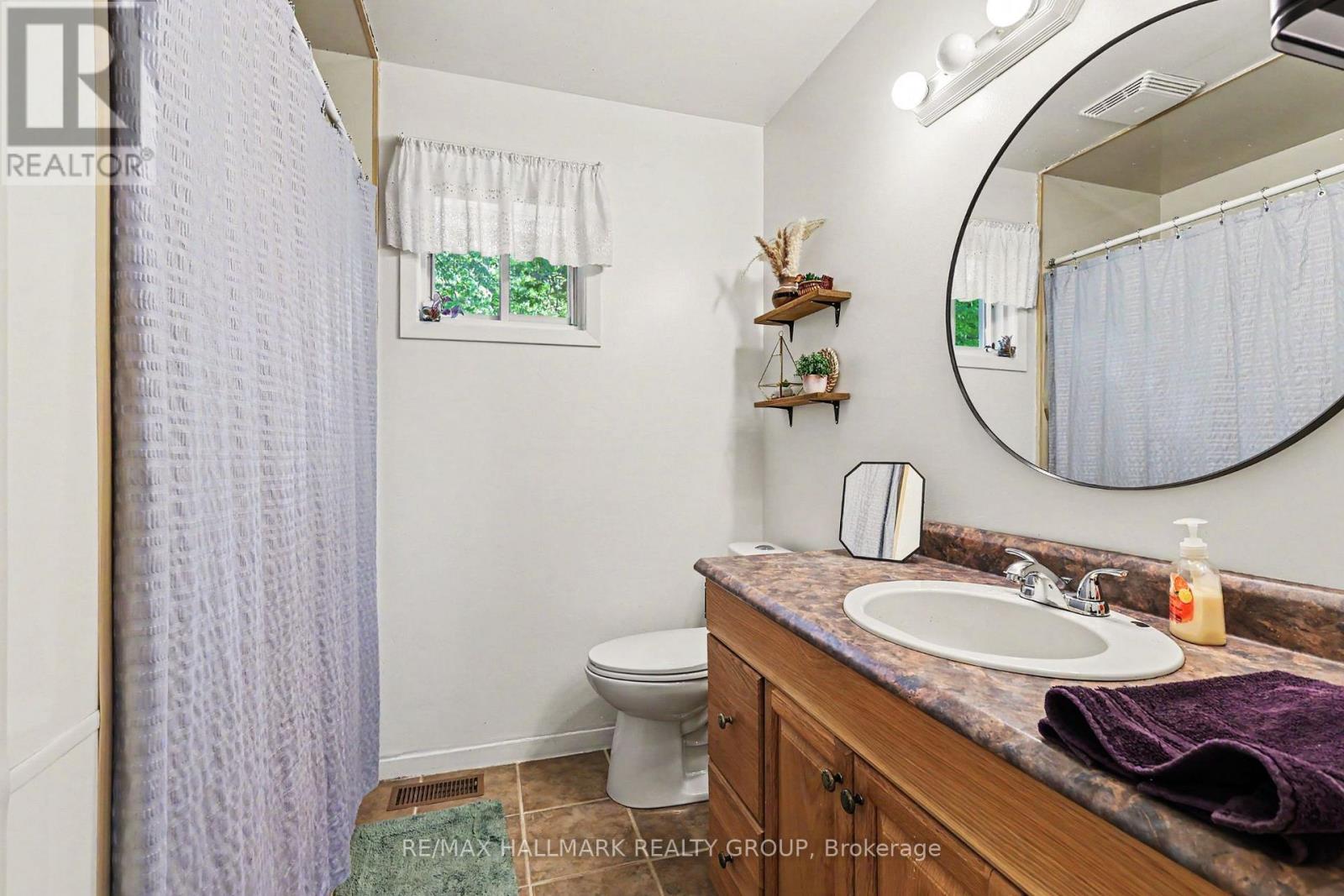 471 Campbell Drive, Mcnab/braeside, Ontario  K7S 3G8 - Photo 18 - X13247392