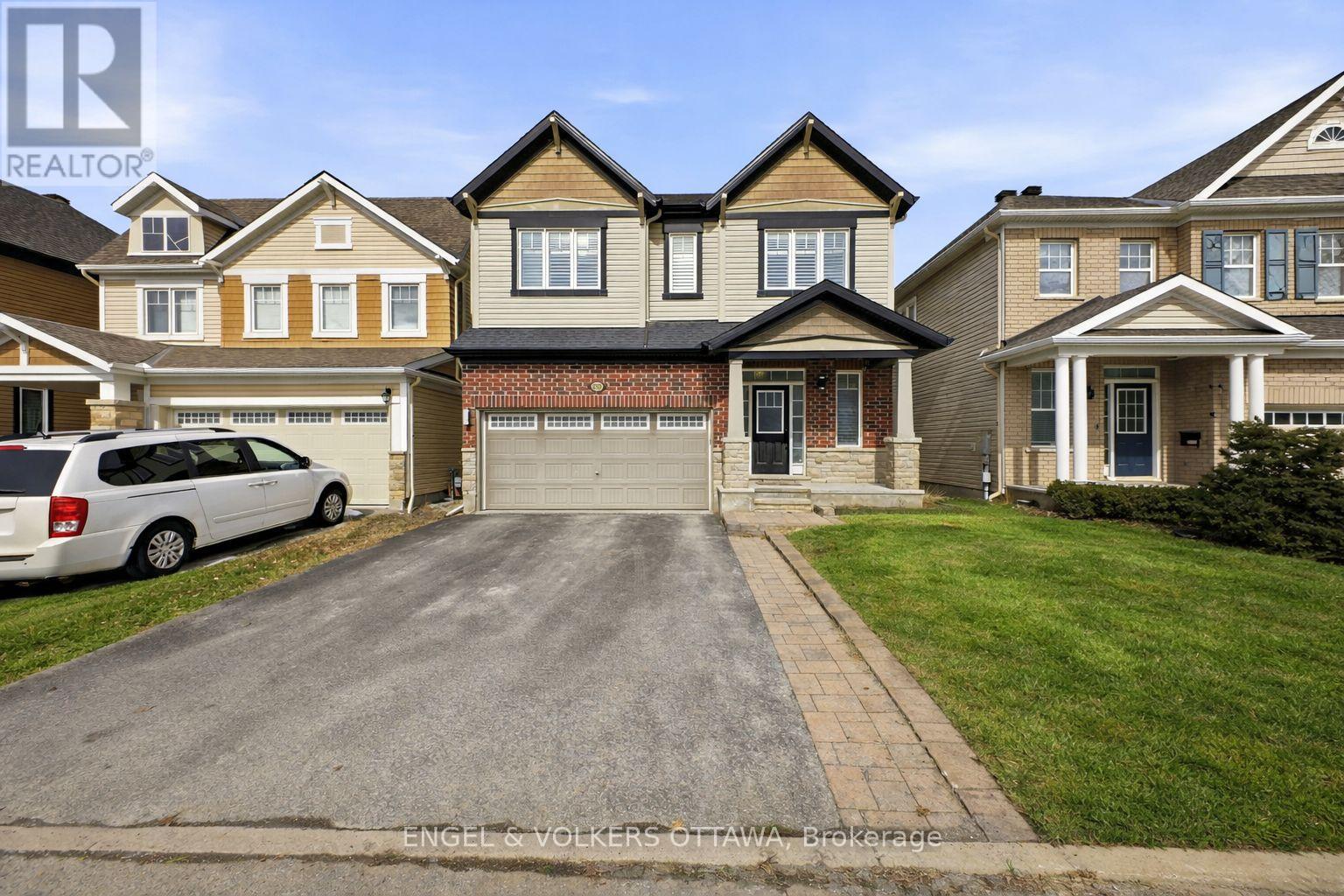 252 Rue Des Soldats Riendeau Street, Ottawa, Ontario  K2J 5Z4 - Photo 2 - X13247452