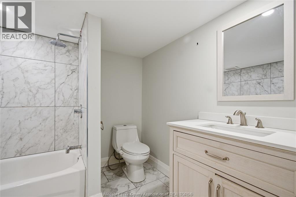 1765 Golfview, Lasalle, Ontario  N9J 1Z1 - Photo 34 - 26013258