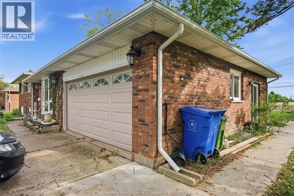 1765 Golfview, Lasalle, Ontario  N9J 1Z1 - Photo 7 - 26013258