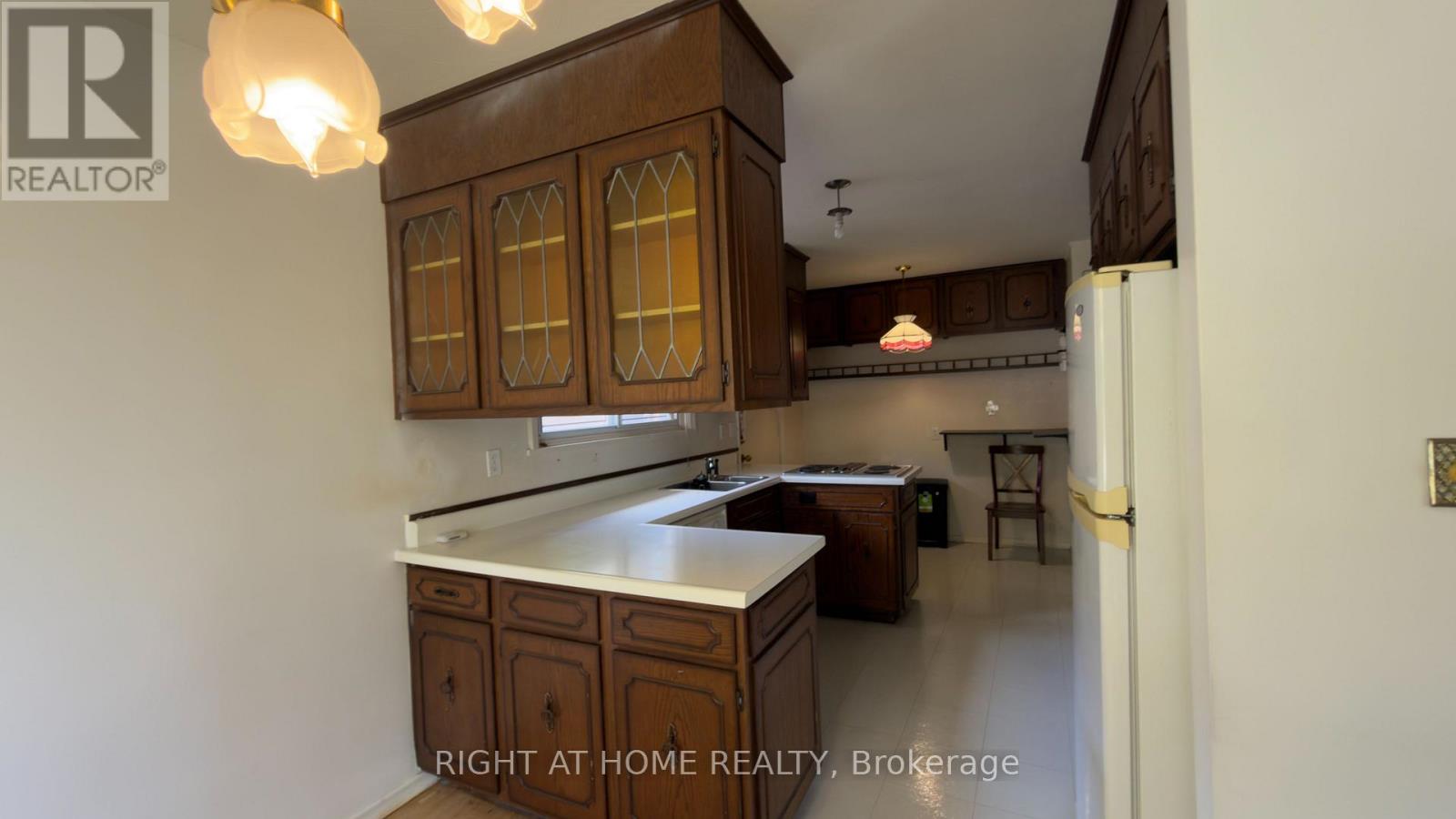 21 Mitre Place, Toronto, Ontario  M9R 3C5 - Photo 17 - W13011668