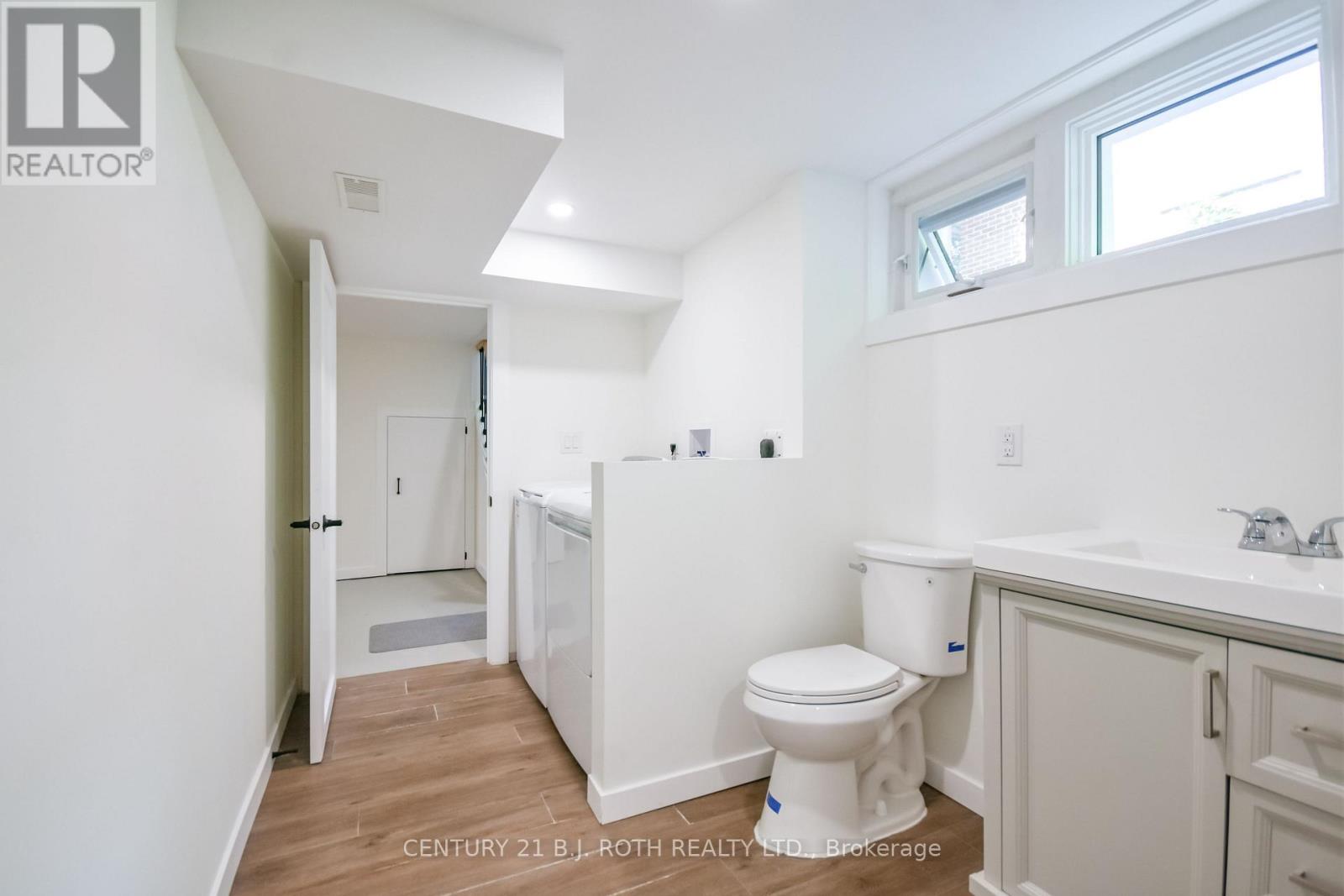 223 Wellington Street E, Barrie, Ontario  L4M 2C9 - Photo 33 - S13243730
