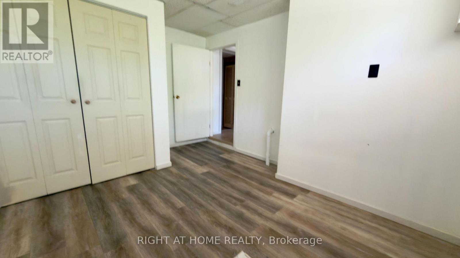 21 Mitre Place, Toronto, Ontario  M9R 3C5 - Photo 43 - W13011668