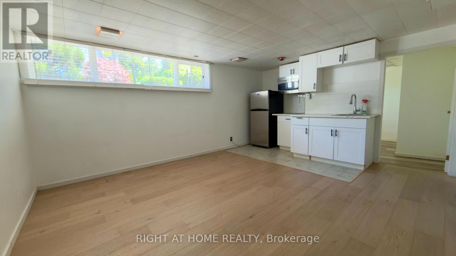 21 Mitre Place, Toronto, Ontario  M9R 3C5 - Photo 38 - W13011668