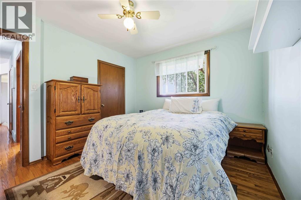 893 Hollands Avenue, Sarnia, Ontario  N7S 3B9 - Photo 24 - 26013236