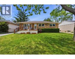 893 Hollands AVENUE, Sarnia, Ontario