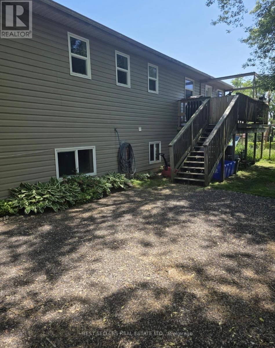 160 Elora Street W, Mapleton, Ontario  N0G 2K0 - Photo 6 - X13058962