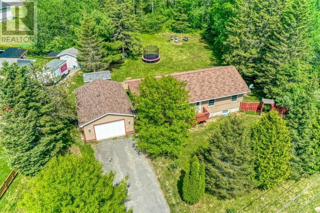10 Rita Street, Markstay, Ontario  P0M 2G0 - Photo 1 - 2128318