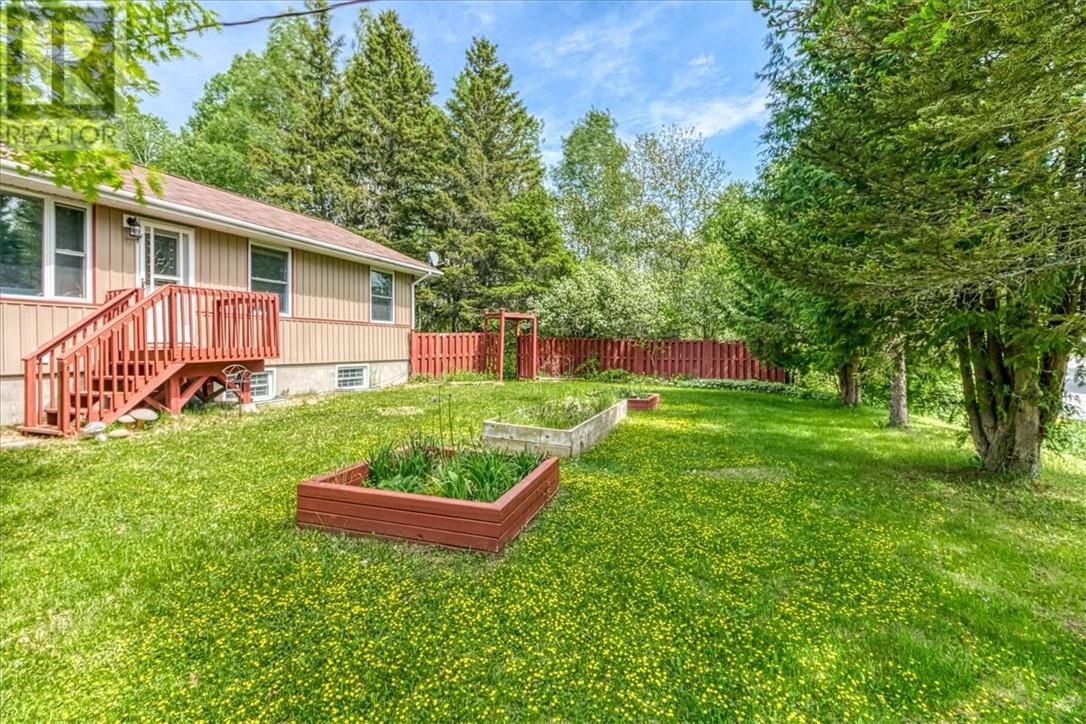 10 Rita Street, Markstay, Ontario  P0M 2G0 - Photo 4 - 2128318