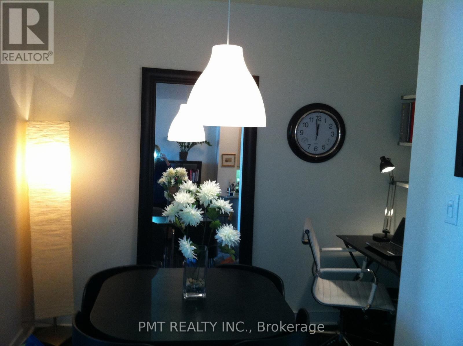 301 - 18 Harbour Street, Toronto, Ontario  M5J 2Z6 - Photo 10 - C13247276