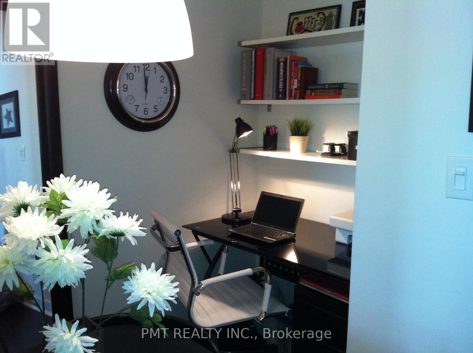 301 - 18 Harbour Street, Toronto, Ontario  M5J 2Z6 - Photo 11 - C13247276