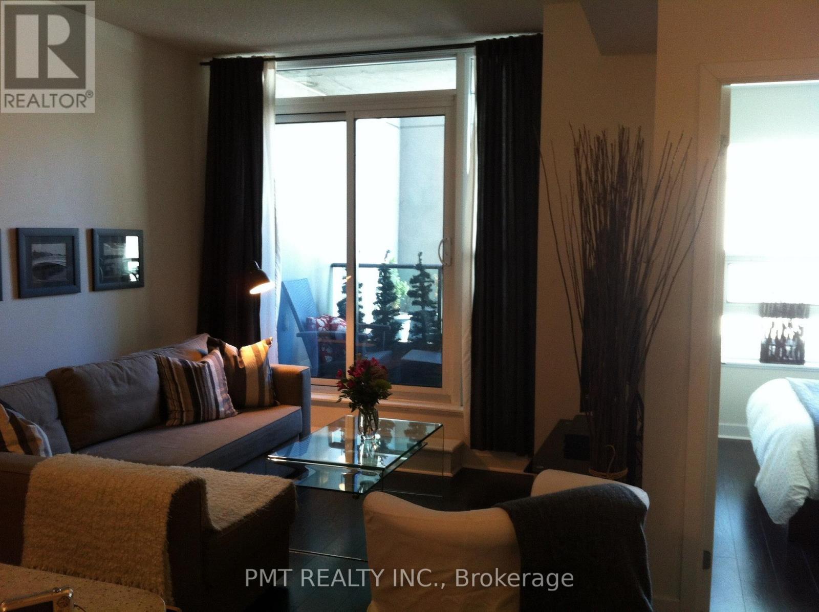 301 - 18 Harbour Street, Toronto, Ontario  M5J 2Z6 - Photo 9 - C13247276
