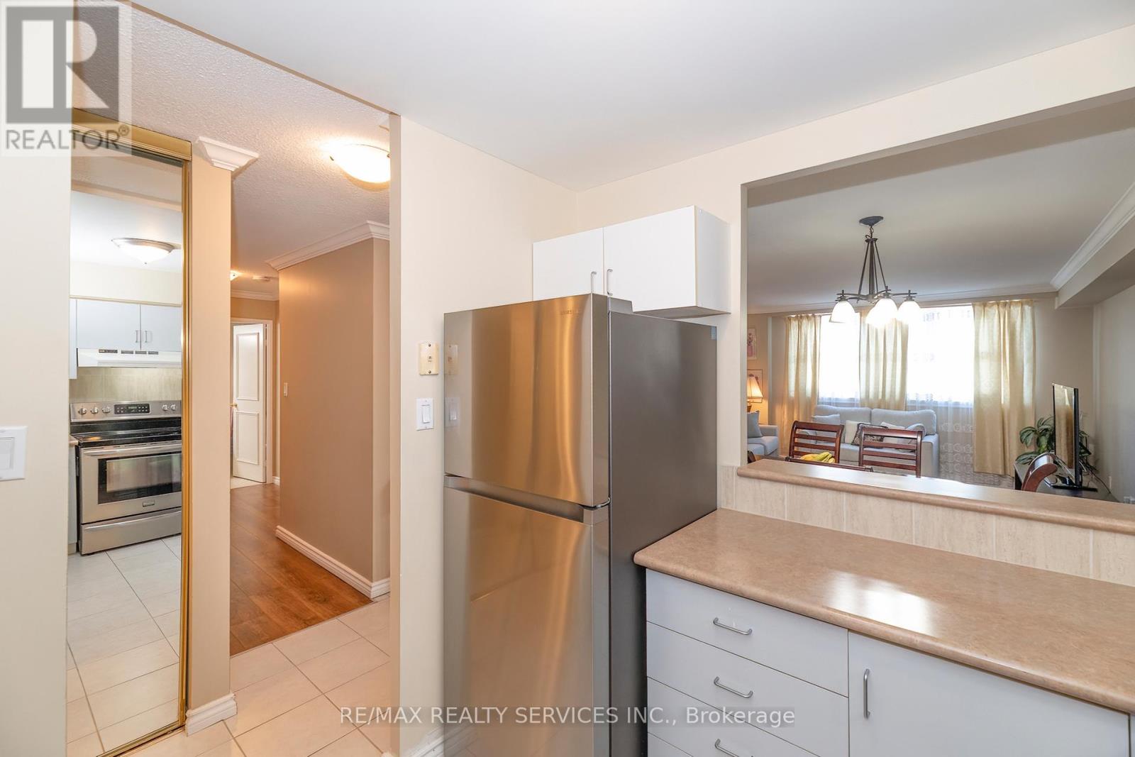 208 - 1665 Victoria Park Avenue, Toronto, Ontario  M1R 5E5 - Photo 6 - E13247470