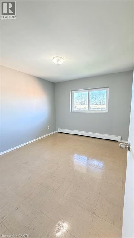 12 Brant Avenue Unit# 15, Guelph, Ontario  N1E 1E7 - Photo 2 - 40837147