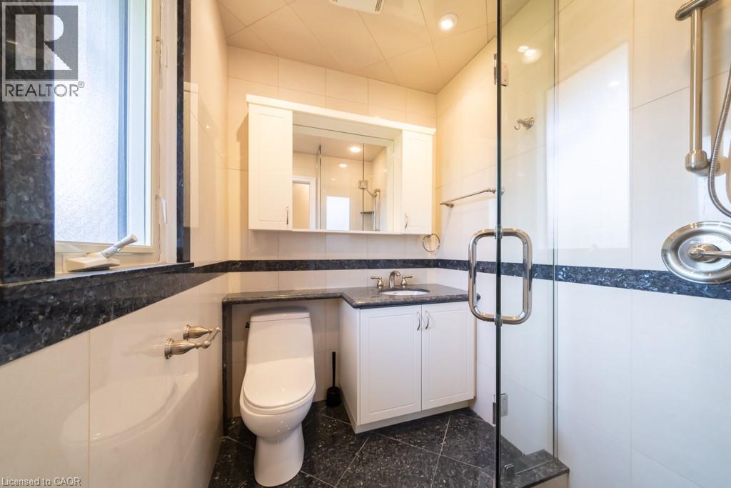 47 Westminster Avenue Unit# 3, Hamilton, Ontario  L9C 4L8 - Photo 15 - 40837141